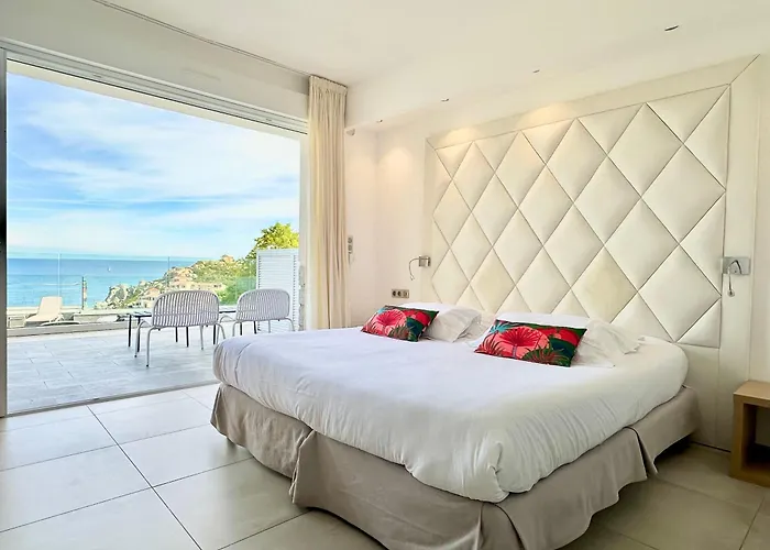 Hotel Villa R Calvi 