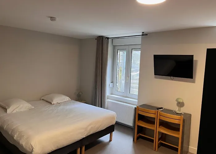 Hotel Logis Du Puy Ferrand à Le Mont-Dore