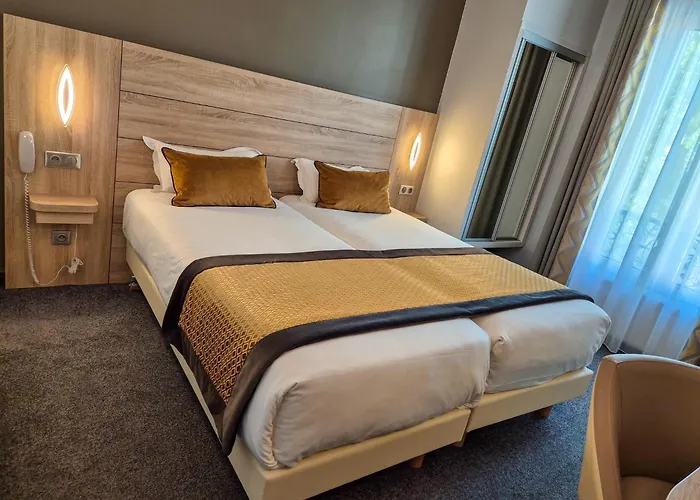 Hotel Champerret Elysees Paris