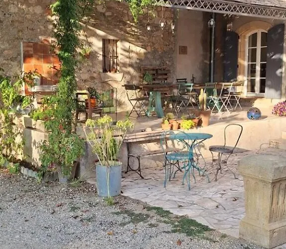 Bed and Breakfast Domaine De Capoulade Narbona