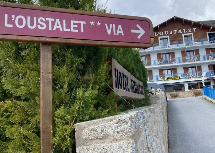 Hôtel L'Oustalet Font-Romeu-Odeillo-Via
