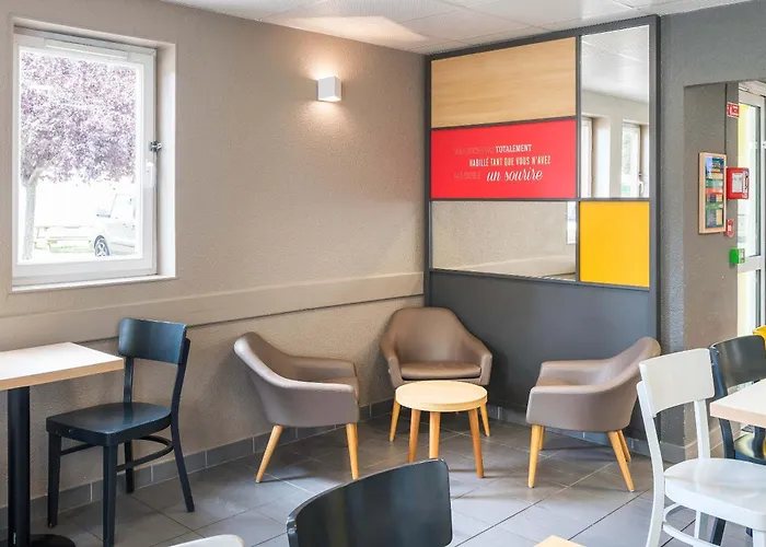 B&B HOTEL Angers 2 Université Beaucouzé