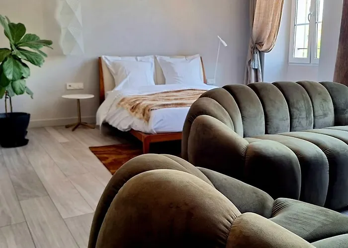Les Suites Massena Nice