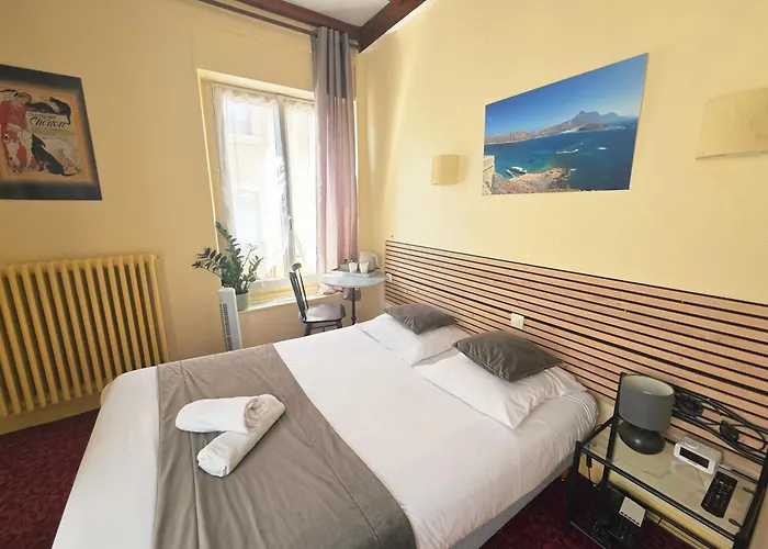Hotel Magdeleine Romans-sur-Isère