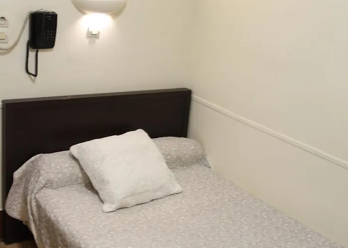 Hotel Anya Paris