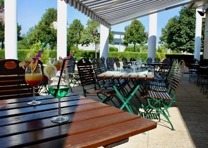 Logis Hotel Les Colonnes Strasbourg Zenith Eckbolsheim