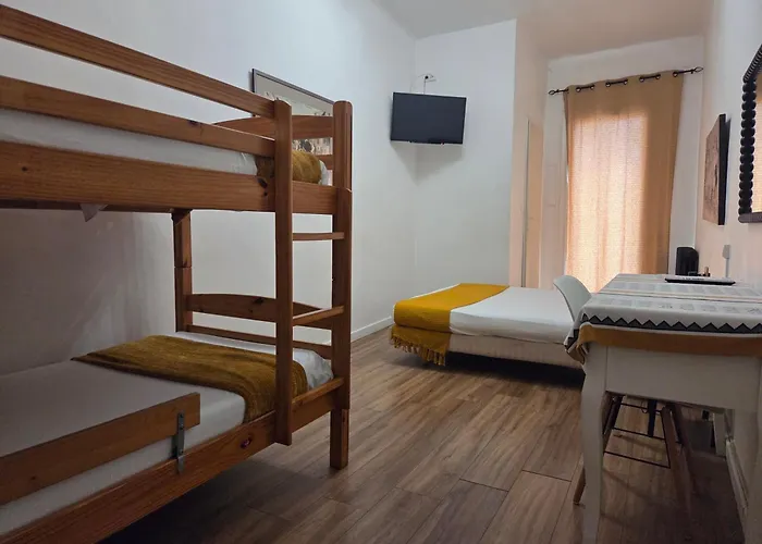 Hoteles en Ur