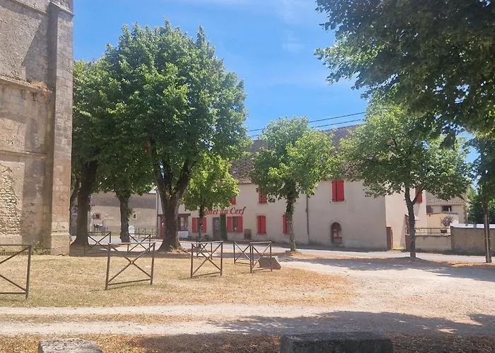 Hôtels à La Guerche-sur-l'Aubois