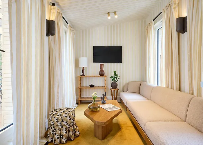 Hôtel Noucha Paris