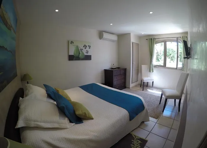 Bed and Breakfast La Bastide de Freinet Vence