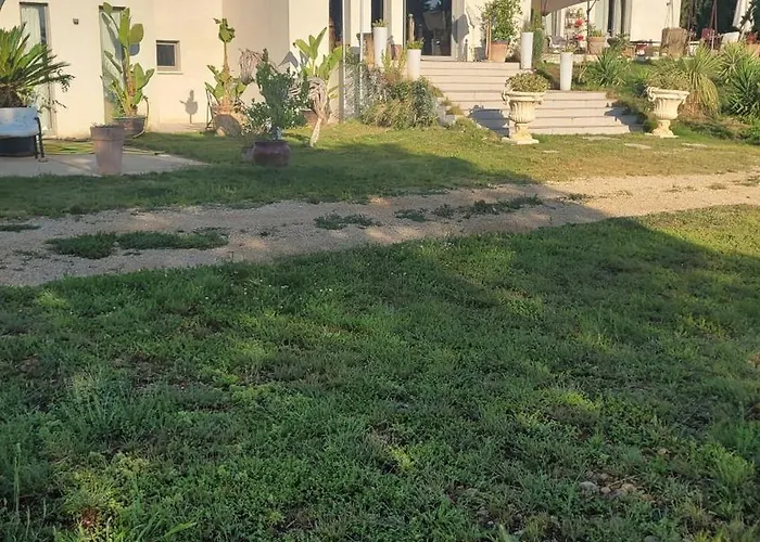 Villa Blanche - Teritoria Arles