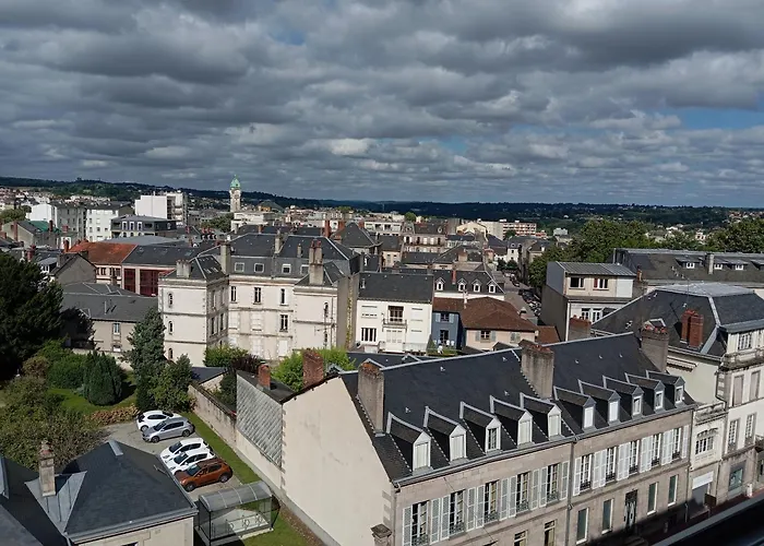 Hôtels de Luxe à Limoges près de musée de la Résistance et de la Déportation de Limoges