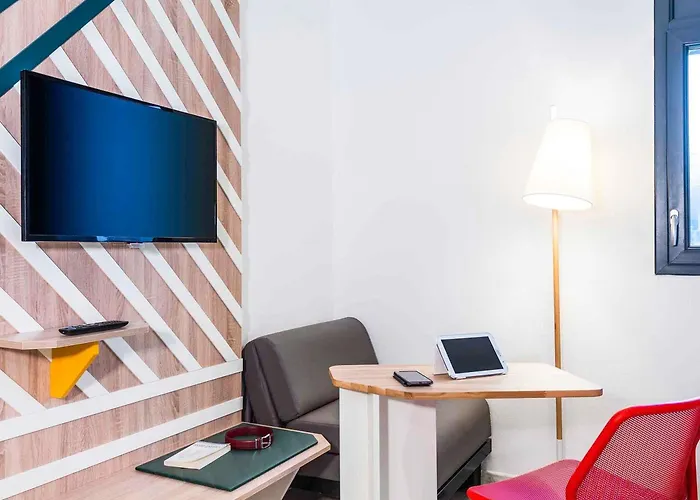 Hotel ibis Styles Rouen Val De Reuil à Val-de-Reuil