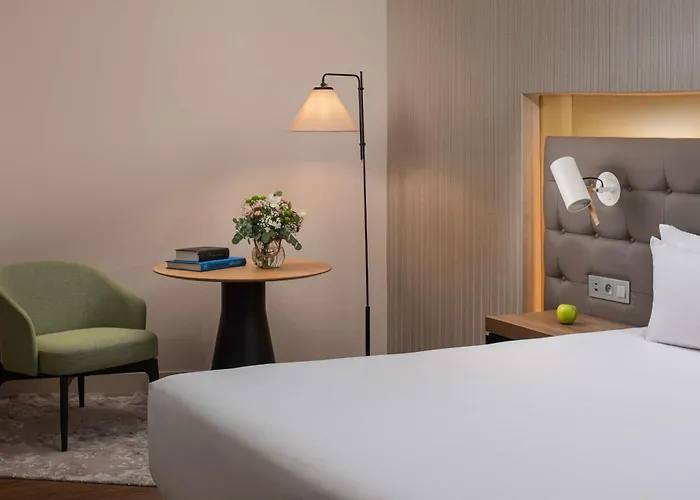 Saint-Nazaire (Isere) Hotels