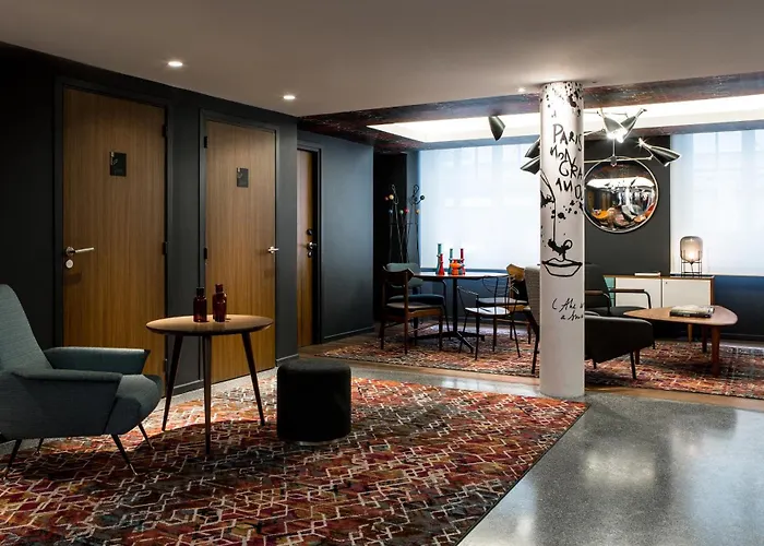 Le Général Hôtel Paris - um hotel de 4 estrelas