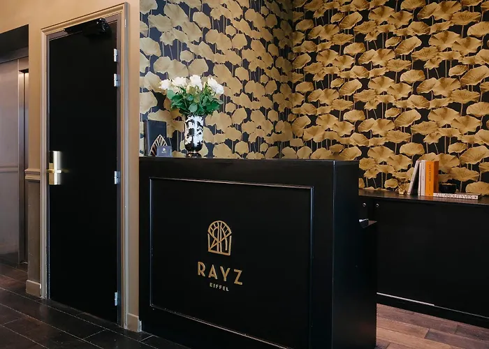 Rayz Eiffel Aparthotel Paris