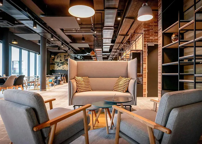 ibis Styles Valenciennes Petite Foret
