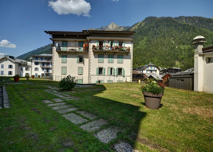 Boutique Alpina Eclectic Hotel Chamonix