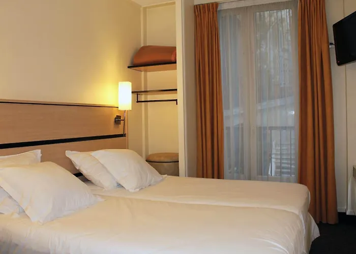 New Hotel Saint Lazare París