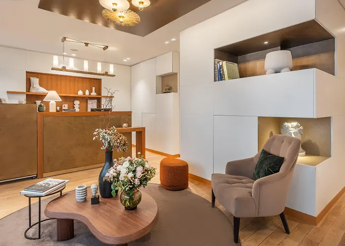 Hotel Le Monna Lisa By Inwood Hotels Paris