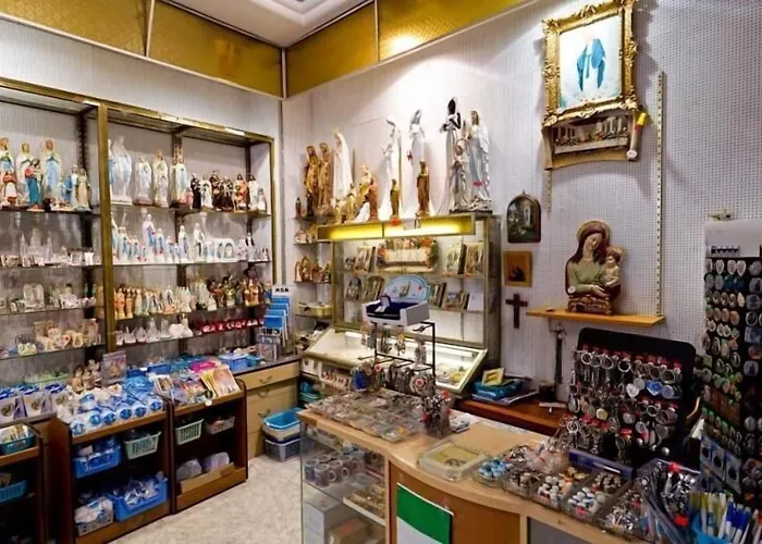 Hotel Saint Etienne Lourdes