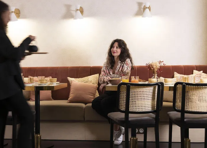 Hôtel Le Bailli de Suffren Paris