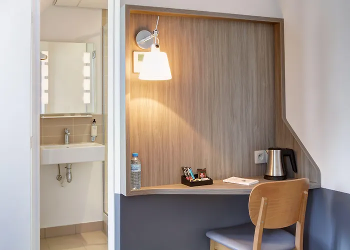 Contact Hotel Alize Montmartre Parijs