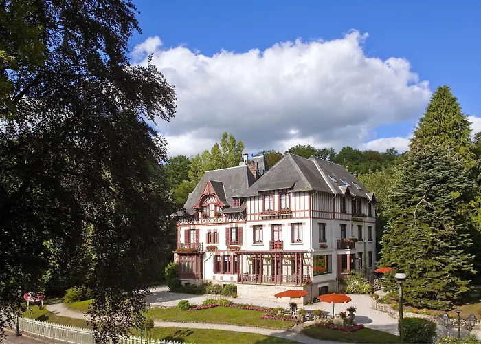 Hotel Logis Bois Joli à Bagnoles de l'Orne Normandie