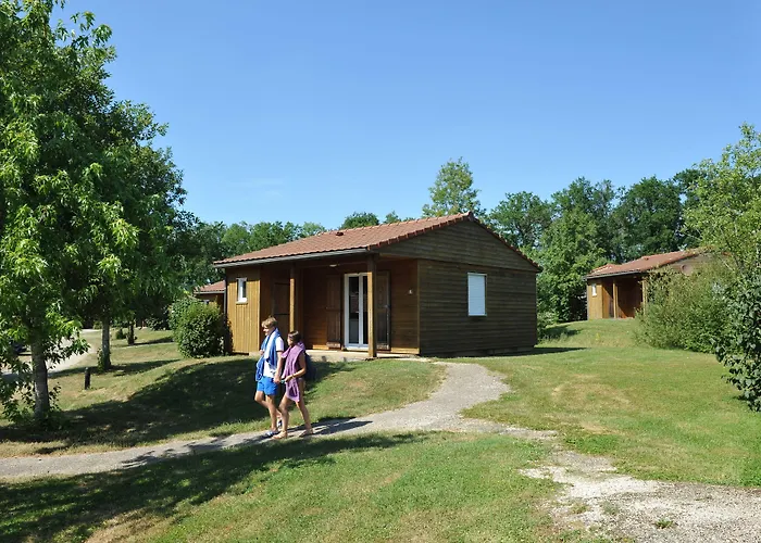 Camping maeva Escapades Domaine de la Vingeanne Longeau-Percey