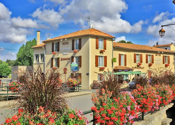 Hôtels à Vouillé