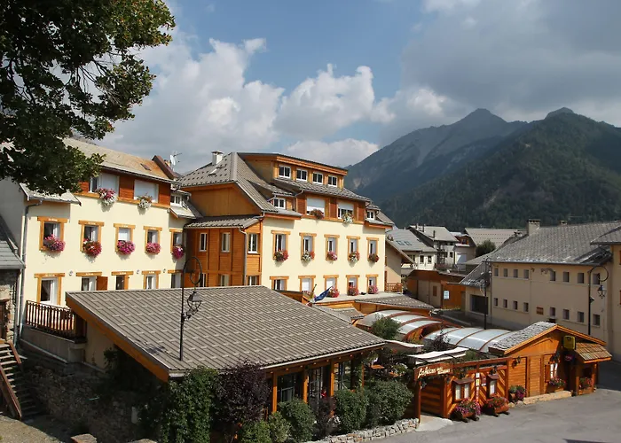 Logis Hôtel Les Autanes&Spa Ancelle