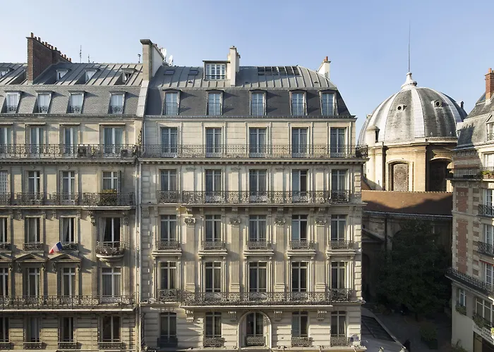 Hotel Lumen Paris Louvre - um hotel de 4 estrelas
