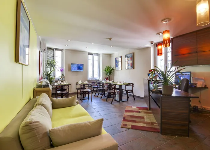 Hotel Le Mistral Cannes