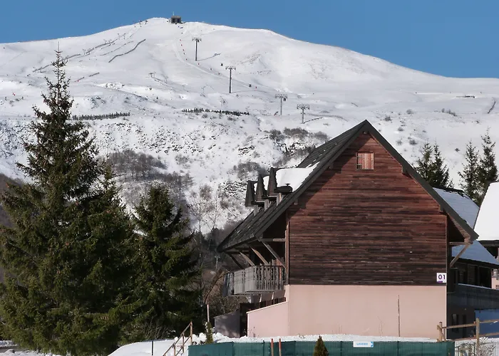 Résidence Le Bois de la Reine Super-Besse