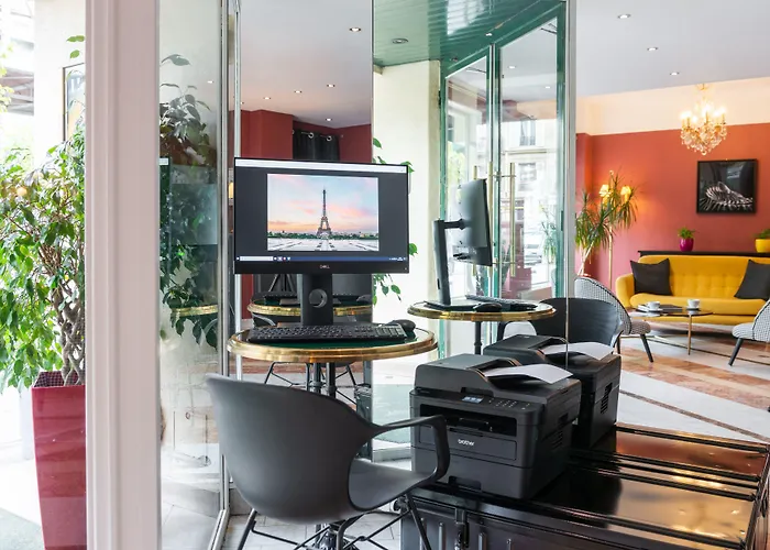 Hotel Baldi By Magna Arbor París