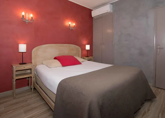 Empire Hotel Nimes