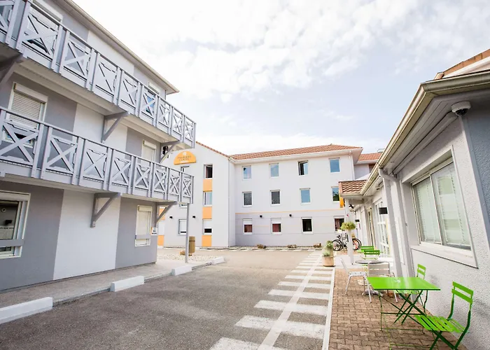 Irigny Hotels