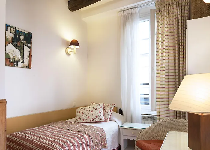 Hotel Du Cygne Parigi