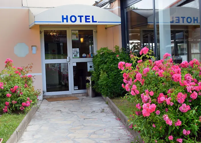 Hotel Restaurant Les Jardins D'Epône