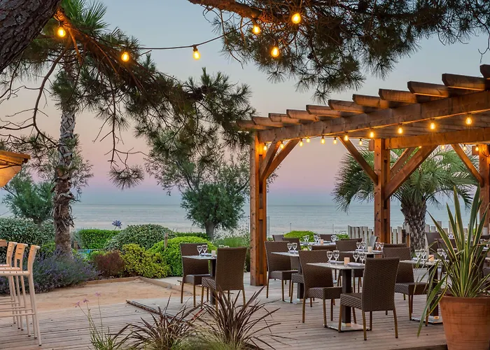 Hotel Paradou Mediterranee, BW Signature Collection By Best Western Sausset-les-Pins
