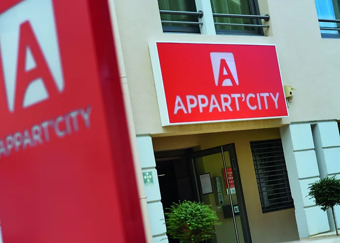 Appart’City Confort La Ciotat – Côté Port