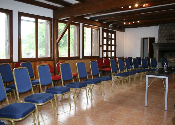 Auberge De La Petite Ferme, Super-Besse Est, The Originals Relais