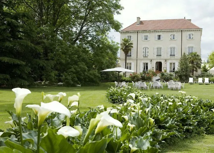 Hotel Domaine de Clairefontaine à Chonas-lʼAmballan