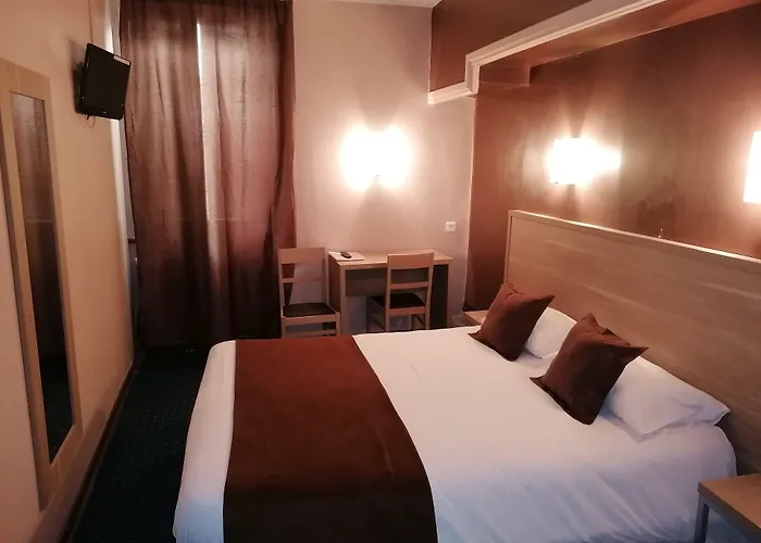 Logis Hotel Saint Jacques Valence 