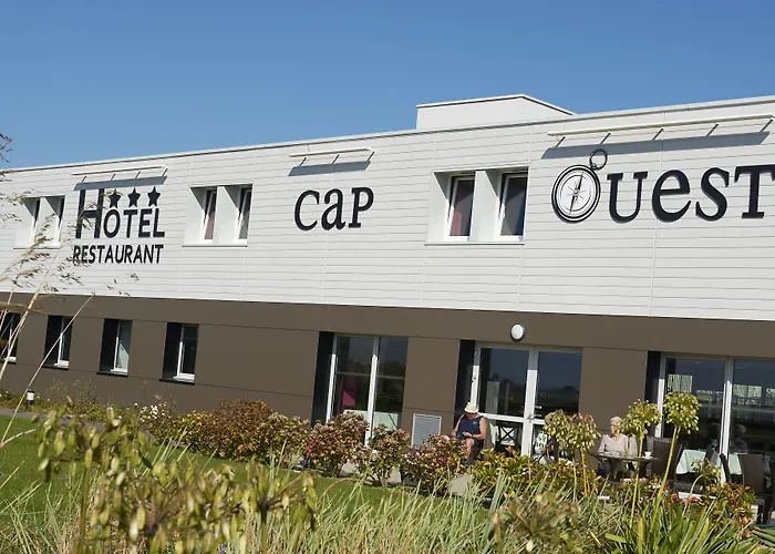 Plouescat Hotels
