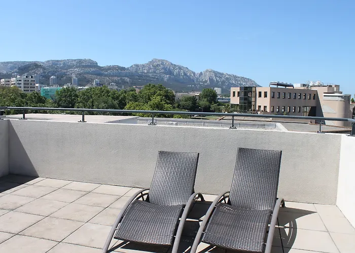 Residence Services Calypso Calanques Plage Marseille