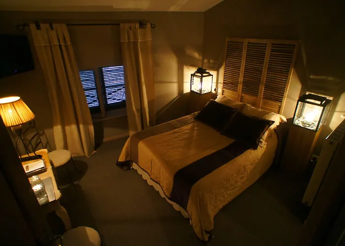 Hotel La Tour Cocooning&Gastronomie à Châtillon-sur-Chalaronne