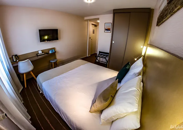 Perros-Guirec Hotels