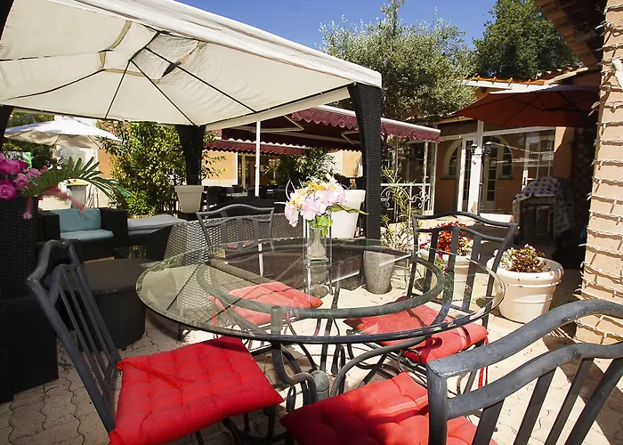 Hotel Le Derby Cagnes-sur-Mer