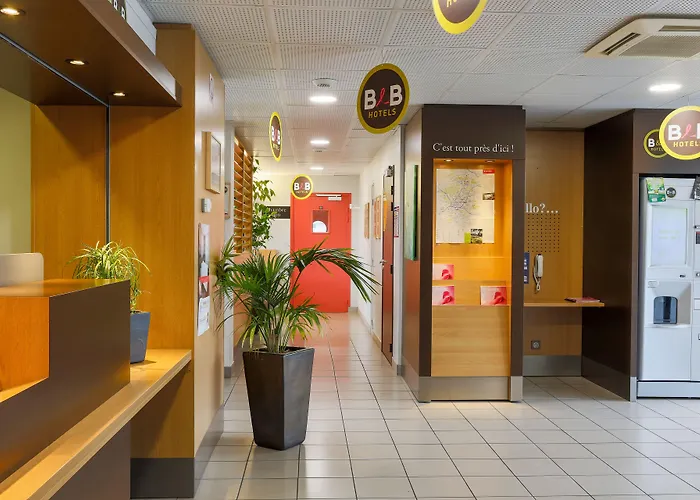 B&B HOTEL Valenciennes Marly 